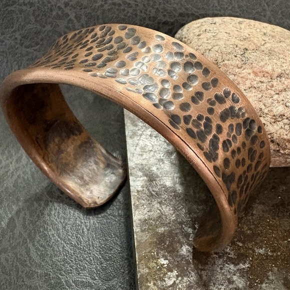 The Unbranded Brand Jewelry - Brutalist Modernist Men's Dimple Hammered Thick Pure Copper Cuff Bracelet Viking